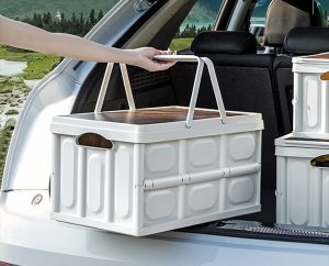 Lightweight Storage Crate with Reinforced Handle